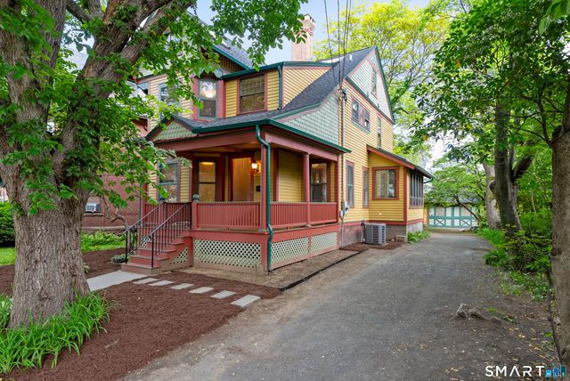 102 Huntington Street, Hartford, CT 06105