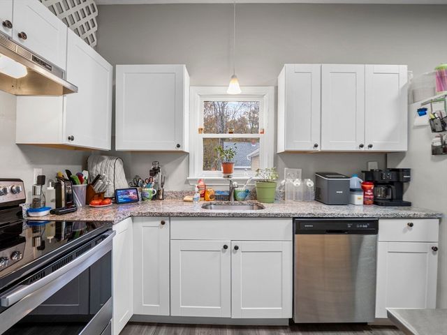 35 Cedar St 6, Gardner, MA 01440