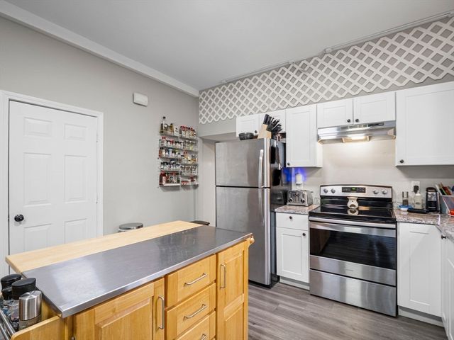 35 Cedar St 6, Gardner, MA 01440