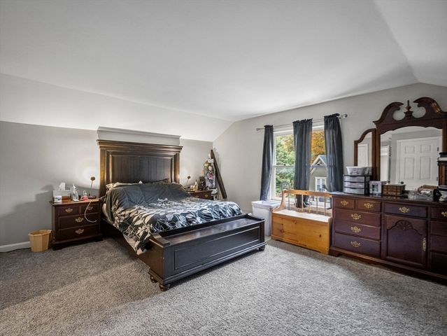 35 Cedar St 6, Gardner, MA 01440