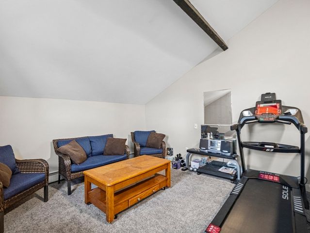 35 Cedar St 6, Gardner, MA 01440