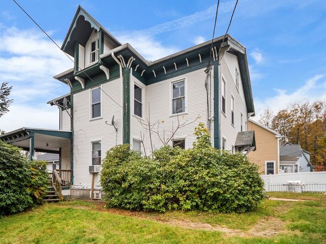 35 Cedar St 6, Gardner, MA 01440