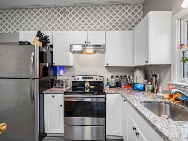 35 Cedar St 6, Gardner, MA 01440