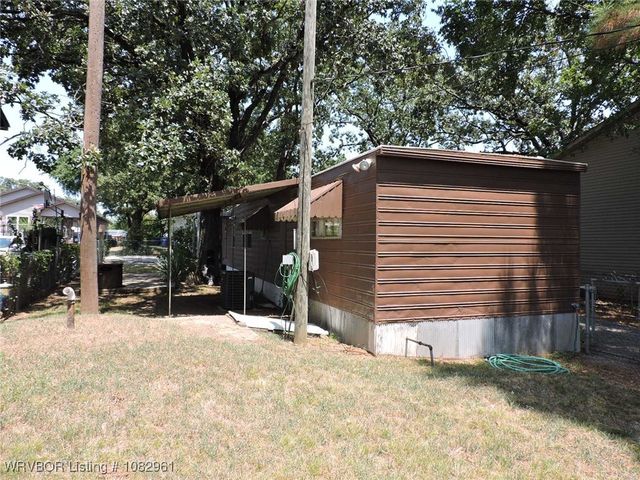 1614 S Y Street, Fort Smith, AR 72901