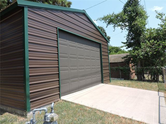 1614 S Y Street, Fort Smith, AR 72901