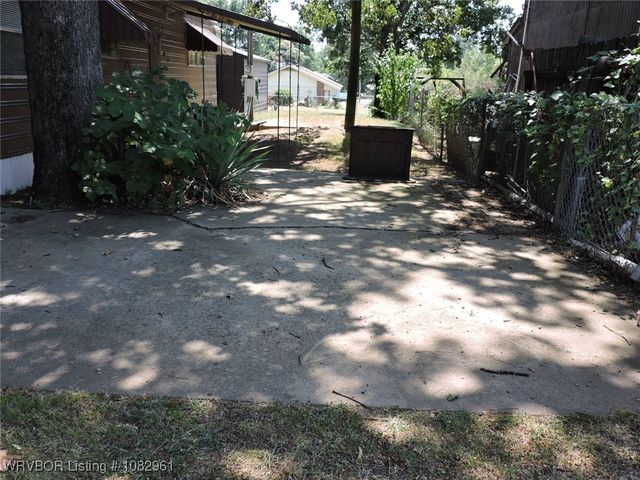 1614 S Y Street, Fort Smith, AR 72901