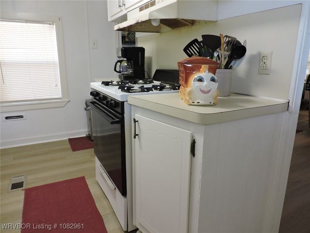 1614 S Y Street, Fort Smith, AR 72901