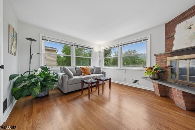 373 Saint Cloud Ave, West Orange Twp., NJ 07052