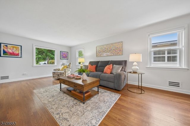 373 Saint Cloud Ave, West Orange Twp., NJ 07052