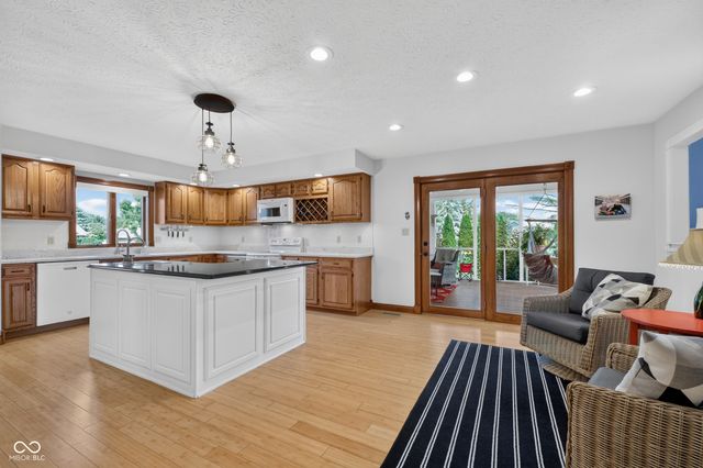 4121 Moss Ridge Lane, Indianapolis, IN 46237