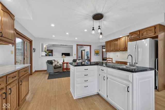 4121 Moss Ridge Lane, Indianapolis, IN 46237