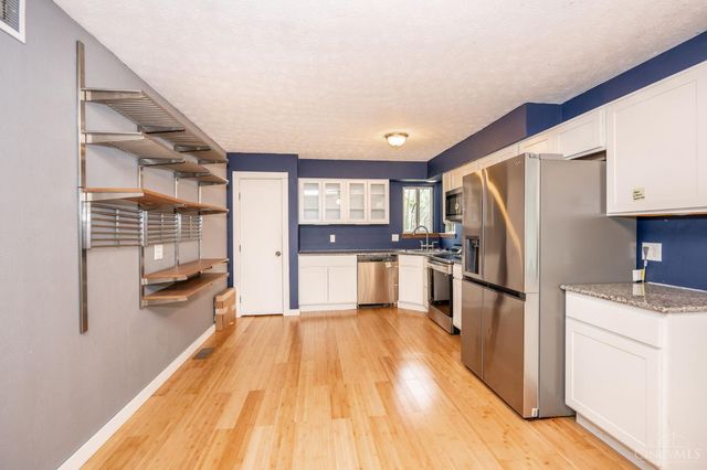 6704 Berwick Drive, Franklin Twp, OH 45005