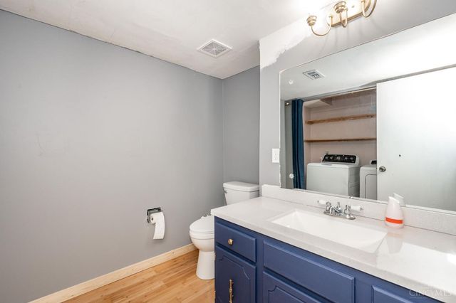 6704 Berwick Drive, Franklin Twp, OH 45005