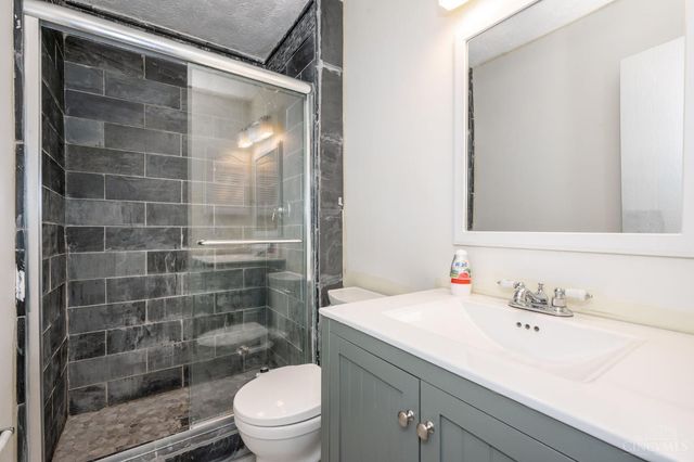 6704 Berwick Drive, Franklin Twp, OH 45005