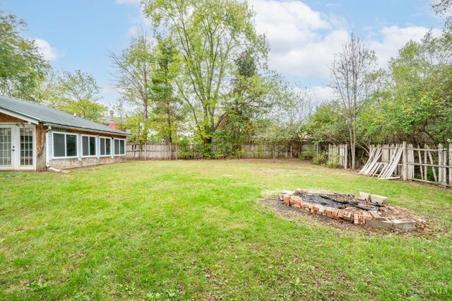 6704 Berwick Drive, Franklin Twp, OH 45005