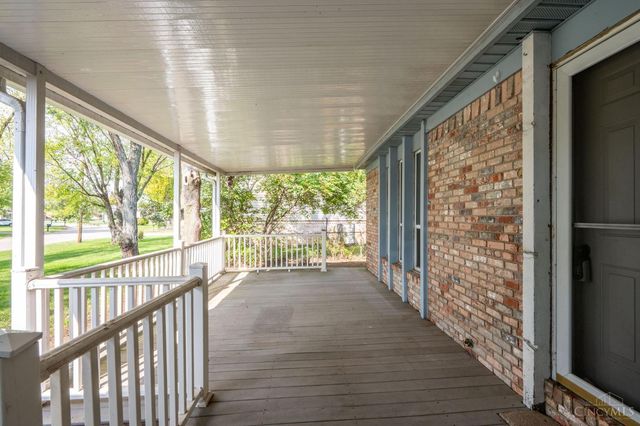 6704 Berwick Drive, Franklin Twp, OH 45005