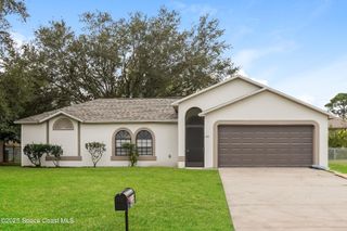 430 Almansa Street NE, Palm Bay, FL 32907