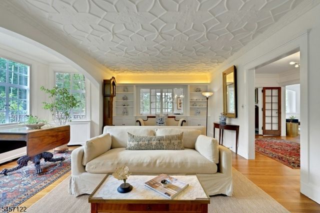 50 Afterglow Avenue, Verona Twp., NJ 07044