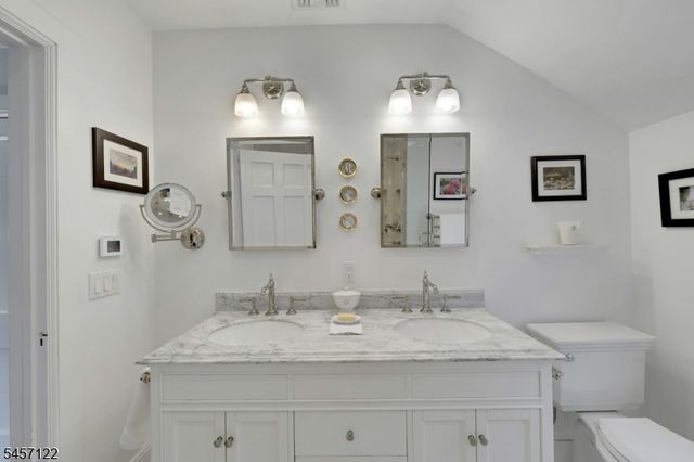 50 Afterglow Avenue, Verona Twp., NJ 07044
