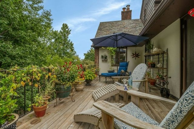 50 Afterglow Avenue, Verona Twp., NJ 07044