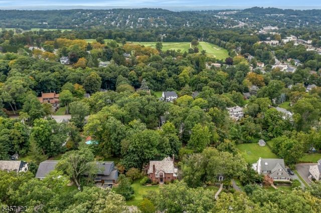 50 Afterglow Avenue, Verona Twp., NJ 07044