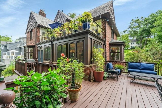 50 Afterglow Avenue, Verona Twp., NJ 07044