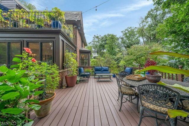 50 Afterglow Avenue, Verona Twp., NJ 07044
