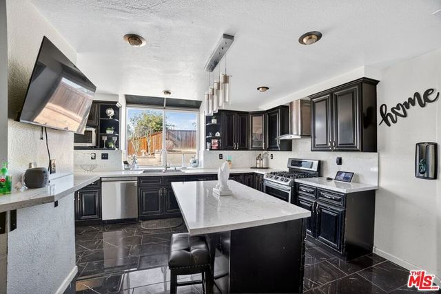 12063 Flintlock Trail, Moreno Valley, CA 92557