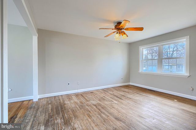 756 223RD ST, Pasadena, MD 21122