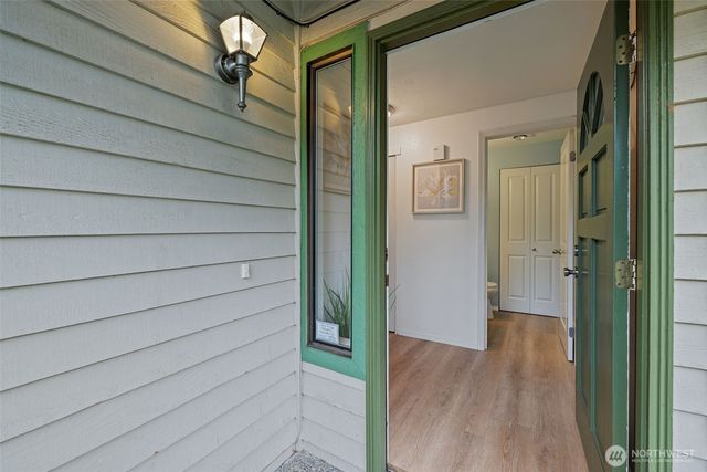 18429 20th Drive SE, Bothell, WA 98012