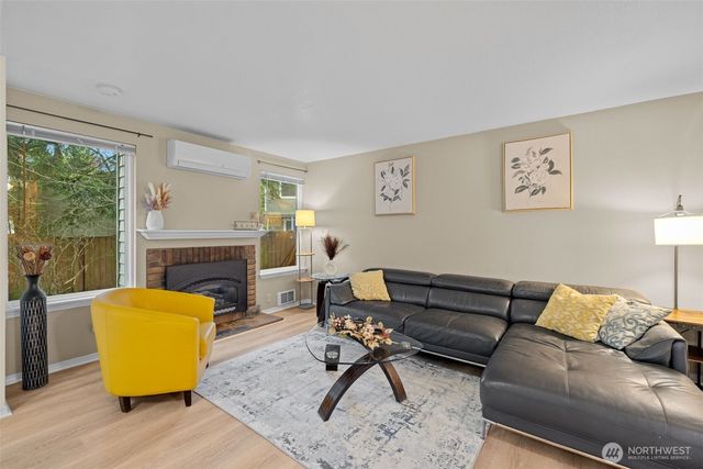 18429 20th Drive SE, Bothell, WA 98012