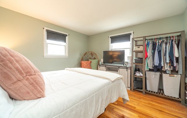 49 Pennsylvania Avenue, Montville, CT 06370