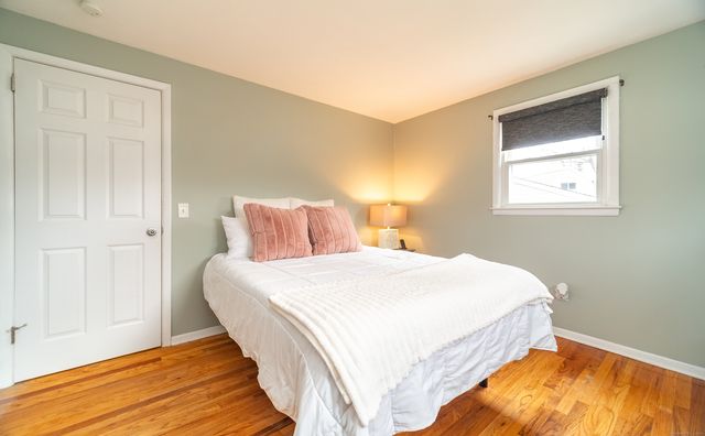 49 Pennsylvania Avenue, Montville, CT 06370