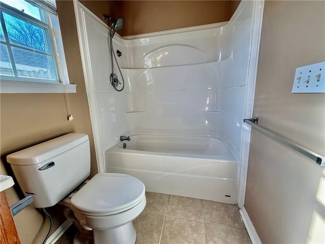 29 Cheryl Circle, Bentonville, AR 72712