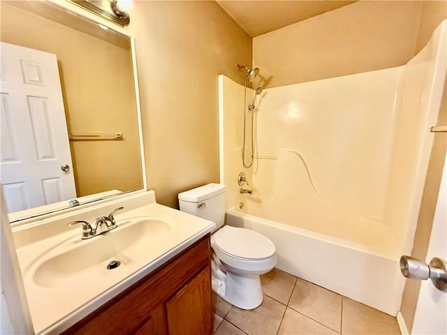 29 Cheryl Circle, Bentonville, AR 72712