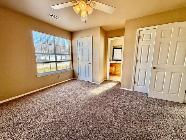 29 Cheryl Circle, Bentonville, AR 72712