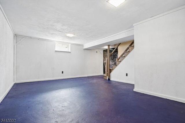 33 Coolidge Ave, West Caldwell Twp., NJ 07006