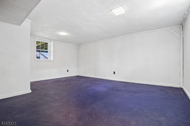 33 Coolidge Ave, West Caldwell Twp., NJ 07006