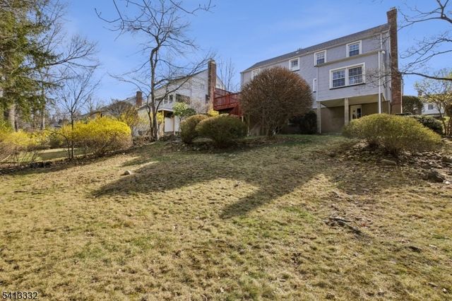 33 Coolidge Ave, West Caldwell Twp., NJ 07006