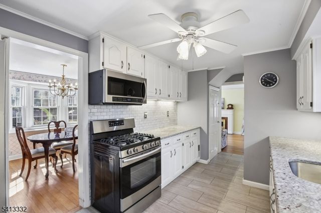 33 Coolidge Ave, West Caldwell Twp., NJ 07006