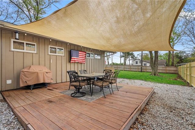 11905 W 91st Terrace, Lenexa, KS 66215