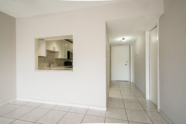 2200 E Hallandale Beach Boulevard 202, Hallandale Beach, FL 33009