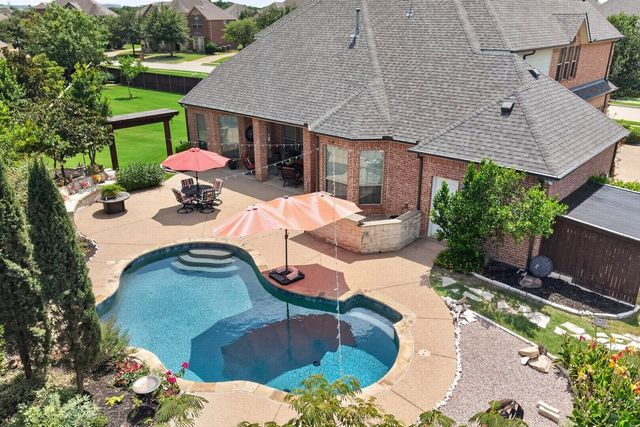 2414 Strathfield Lane, Trophy Club, TX 76262