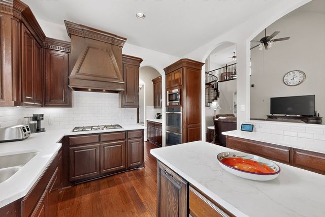 2414 Strathfield Lane, Trophy Club, TX 76262