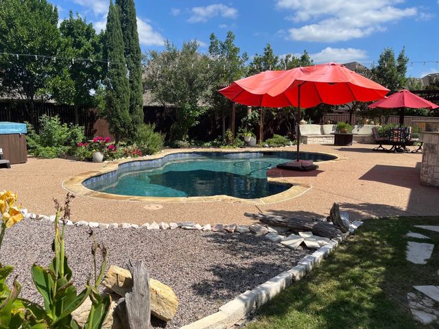 2414 Strathfield Lane, Trophy Club, TX 76262