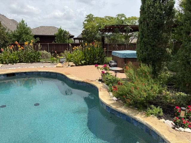 2414 Strathfield Lane, Trophy Club, TX 76262