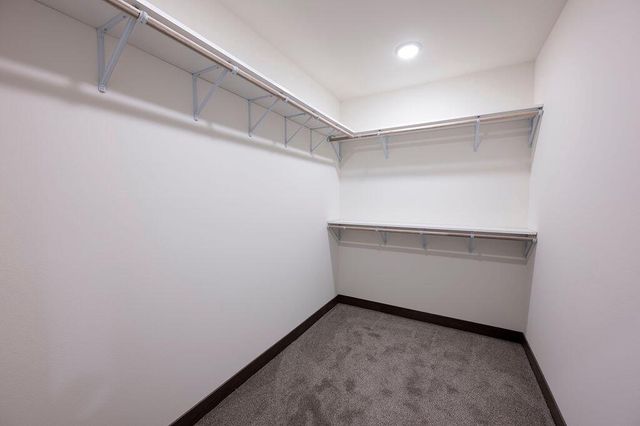 1957 Golden Gate WAY, Holmen, WI 54636