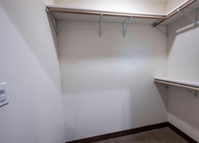 1957 Golden Gate WAY, Holmen, WI 54636