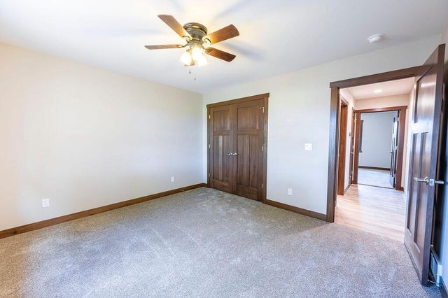 1957 Golden Gate WAY, Holmen, WI 54636