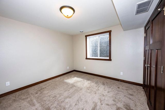 1957 Golden Gate WAY, Holmen, WI 54636